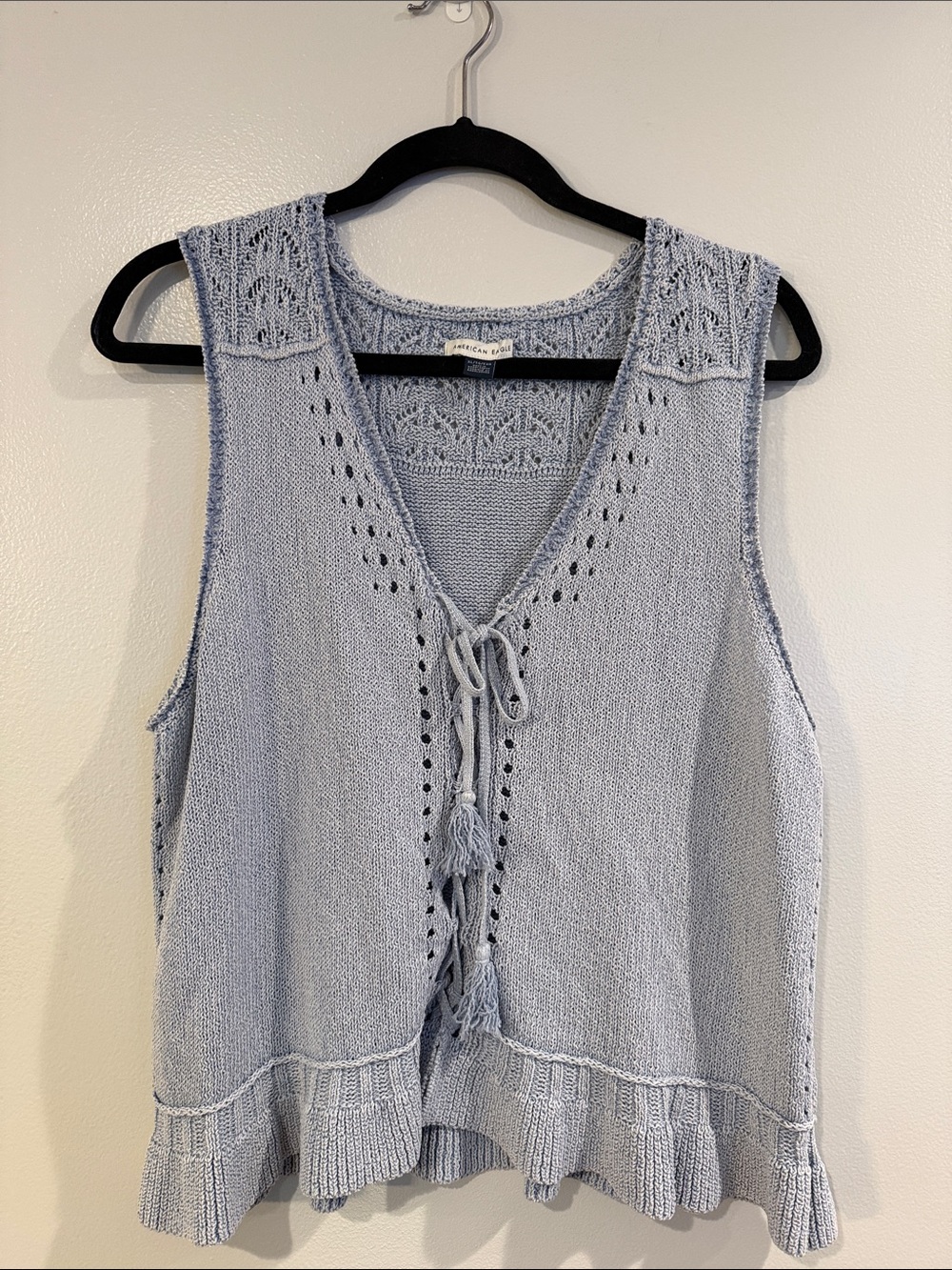 American Eagle Outfitters Light Blue Knit Tie-Front Sleeveless Top